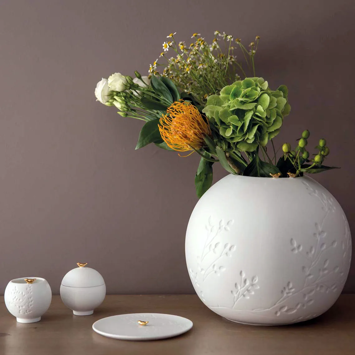 Ваза "Golden Bird" Porcelain stories 25/22 см